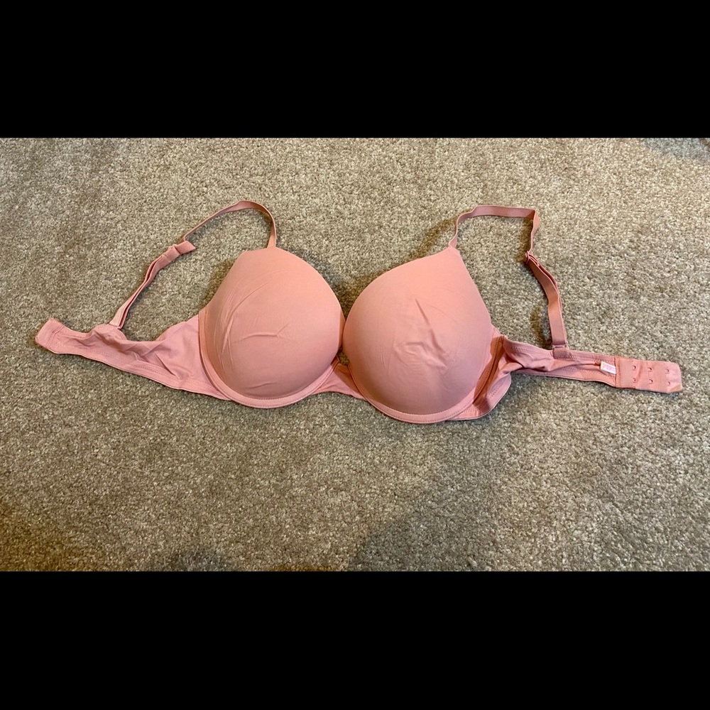 Victoria’s Secret push up bra